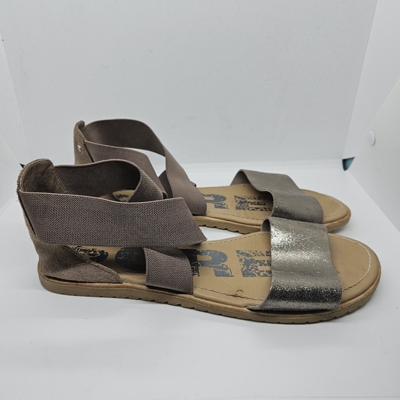 Sorel Ella II taupe and gold shimmer criss cross sandals size 10 - Picture 1 of 11